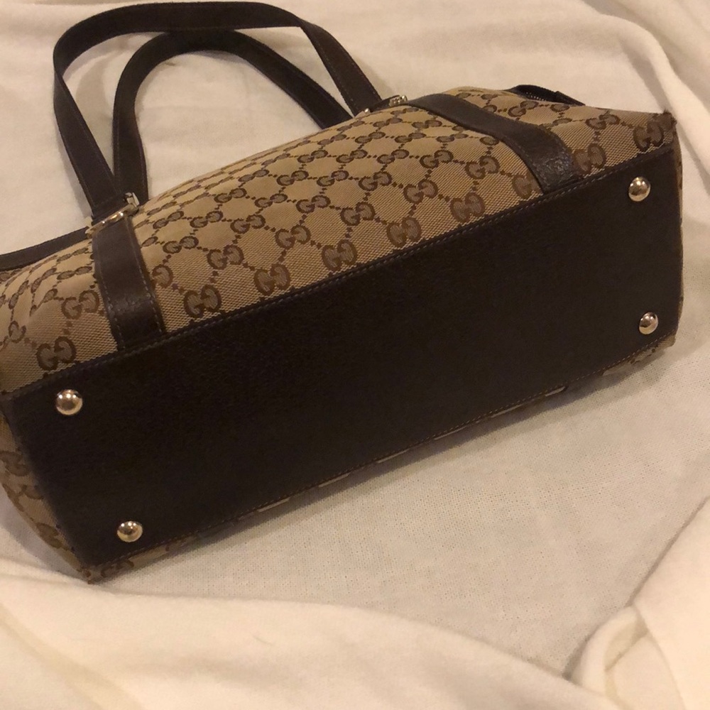 GUCCI Brown GG Canvas Bag - Picture 7 of 15